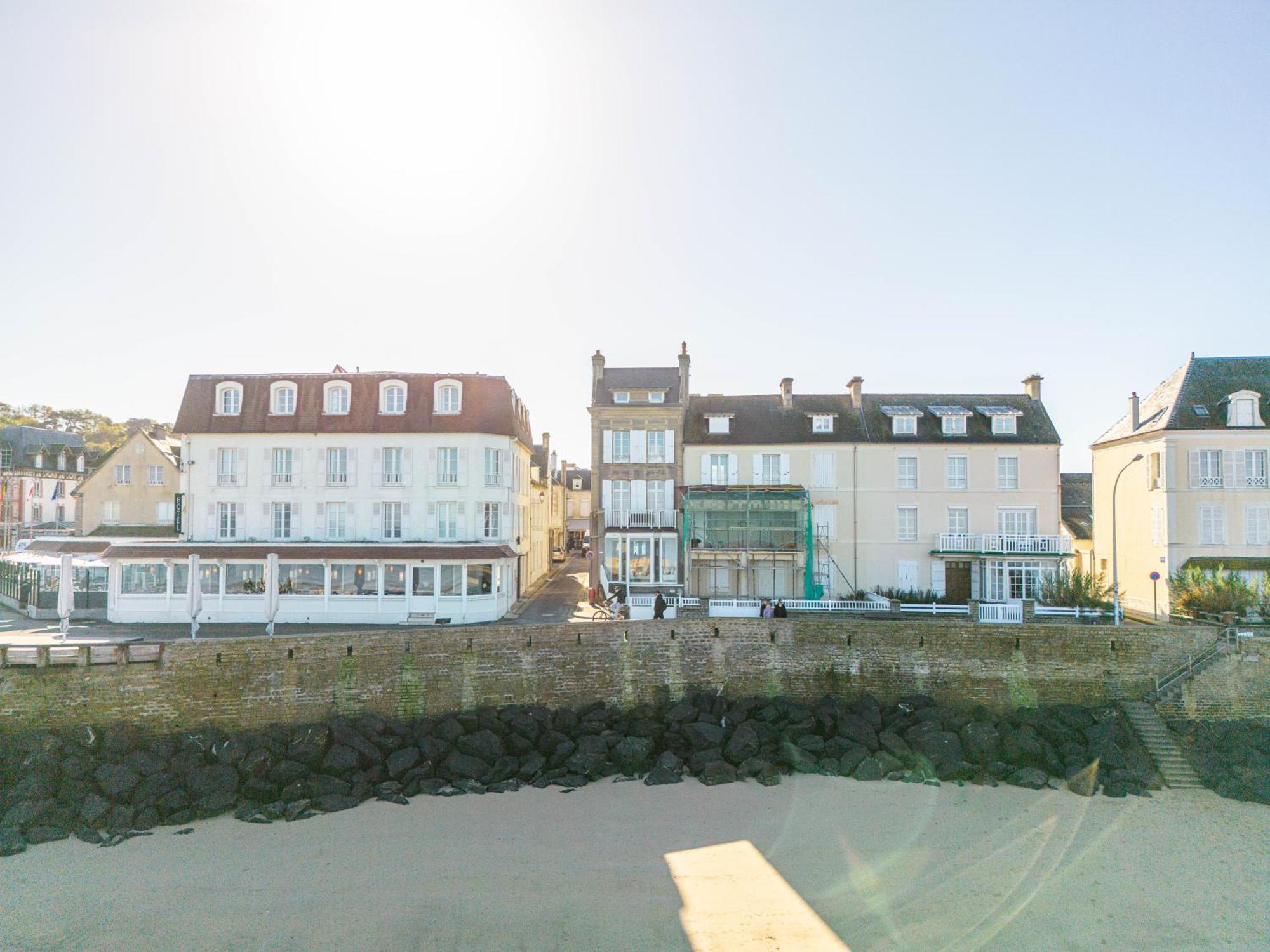Villa Bellevue 10 Personnes Arromanches-les-Bains Exteriör bild